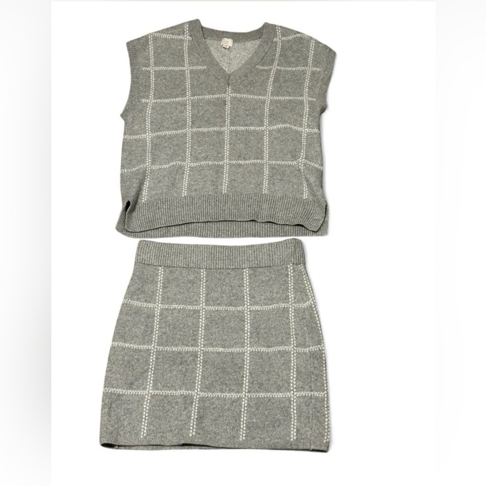 a new day Gray Windowpane Knit Skirt Set
